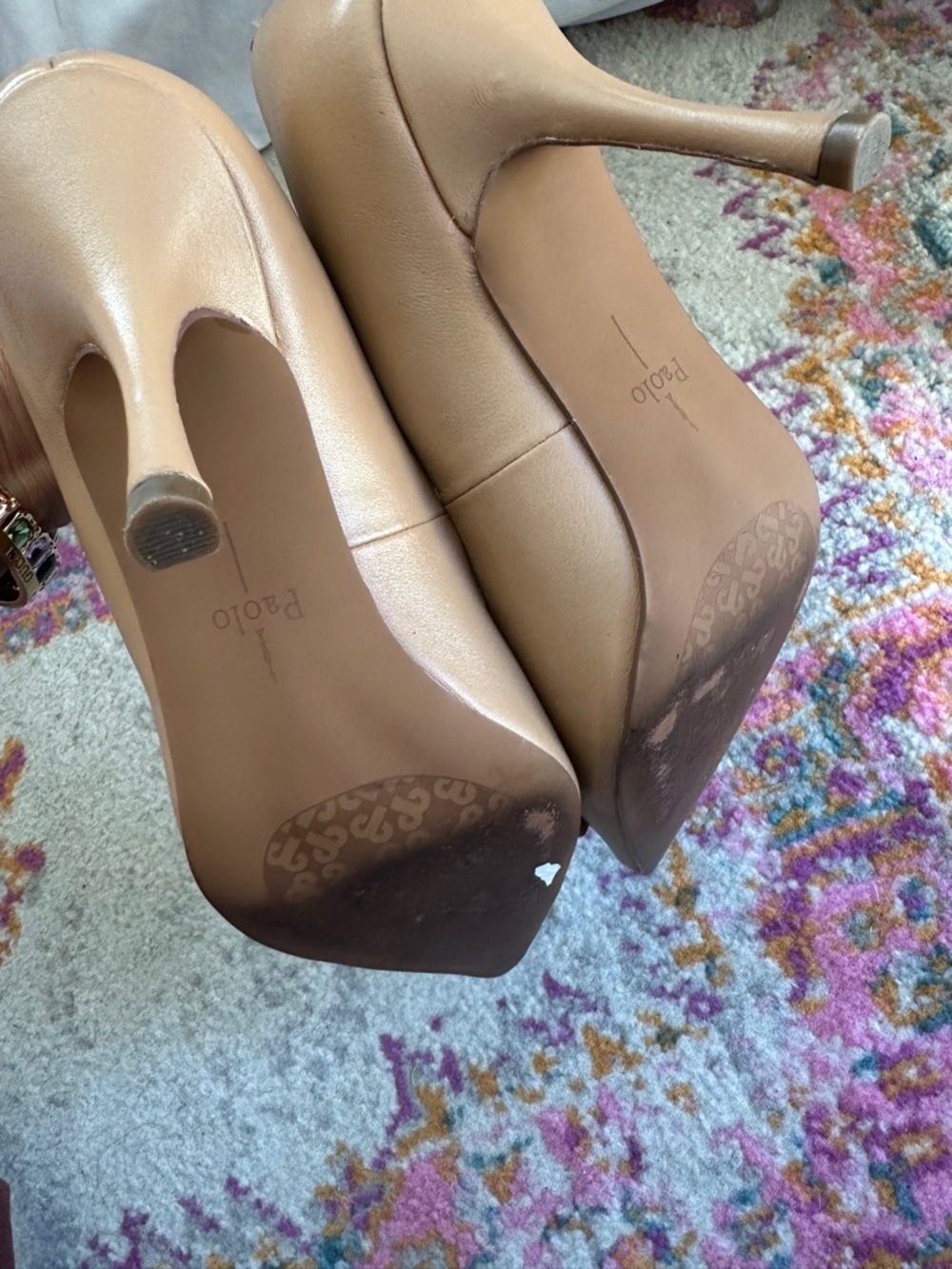 Linea Paolo Classic Tan Leather Pointed-Toe Pumps with Rosette Flower - Picture 5 of 7